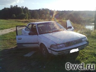 Битый автомобиль Toyota Carina ED